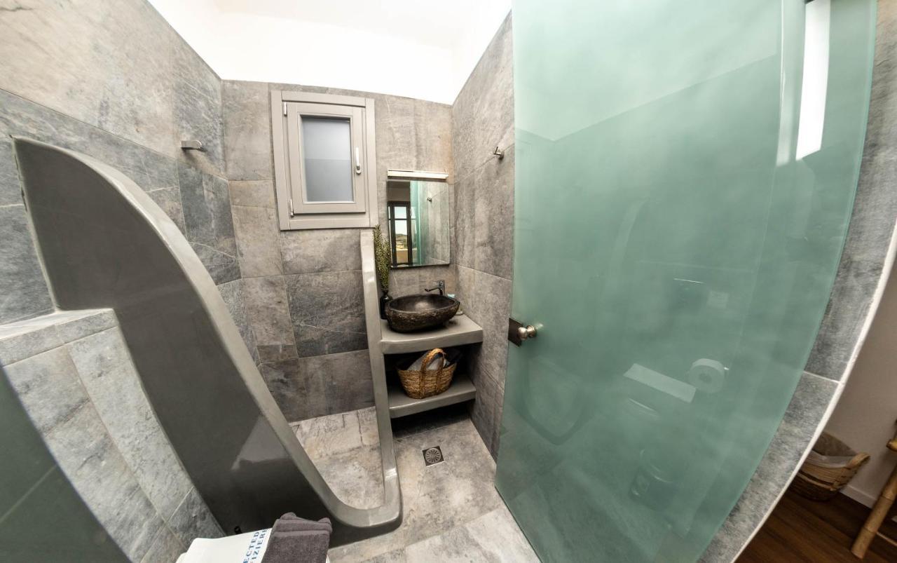 Aidani Luxurious Rooms Vothon Екстер'єр фото